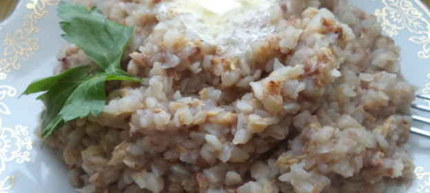 Бульон с манными клецками