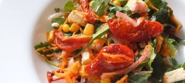 Палочки из ржаного хлеба с ветчиной