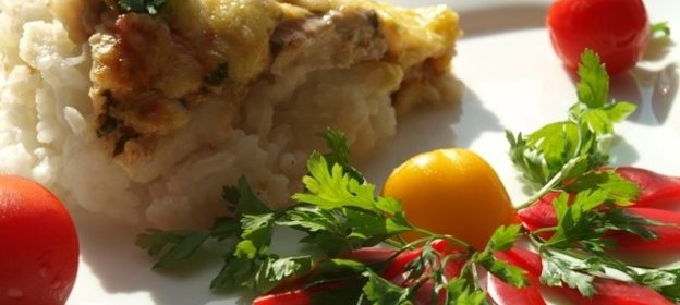 Рисовая запеканка с рыбой