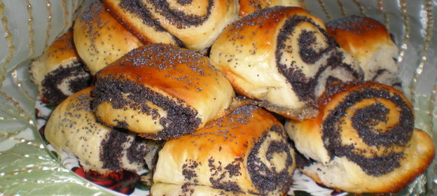 Маковые булочки
