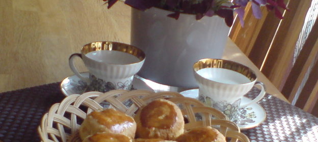 Быстрые сливочные булочки на завтрак//Сконы