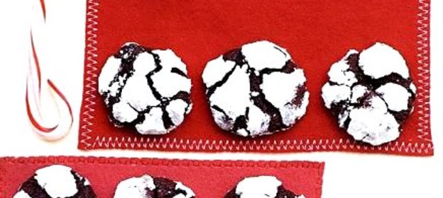 Шоколадное печенье с эспрессо и сахарной глазурью