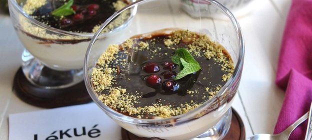 Томаты с папоротником