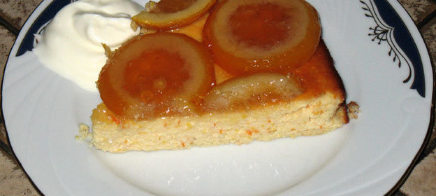 Миндально-апельсиново-творожная запеканка с карамеллизированными лимонами