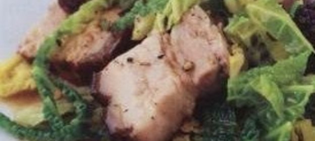 Свиная грудинка (подчеревок) с капустой и тмином