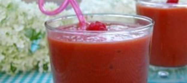 Запеканка из орехов и ржаных крошек