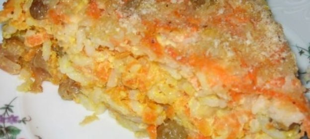 Сладкая запеканка из риса и моркови