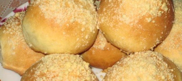 Воздушные булочки с сахаром