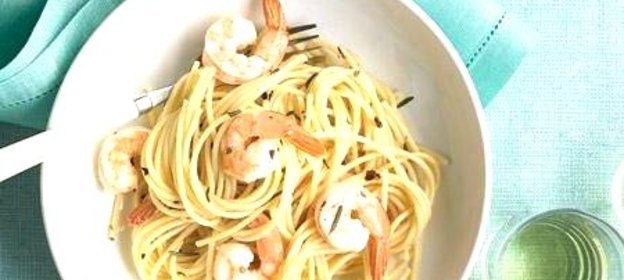 Паста с креветками и розмарином