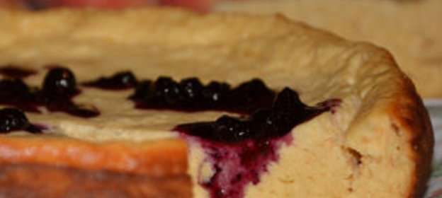 Дачная запеканка с протертыми ягодами