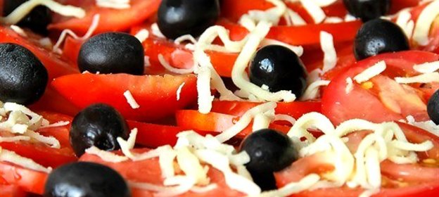 Тосканский томатный салат