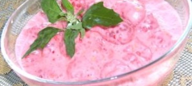 Малина в сметане