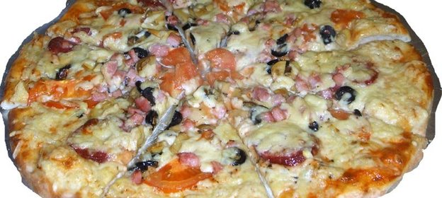 Пицца сочная на дрожжевом тесте