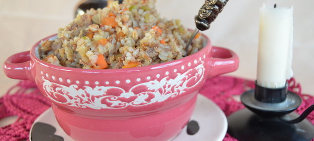 Гречка с овощами и домашней тушенкой за 20 минут